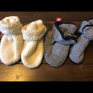 Booties with snaps - 12-18 months